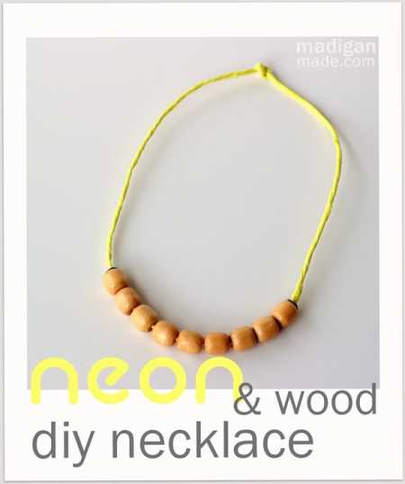 \"neon-diy-necklace-with-beads-and-raffia-08\"